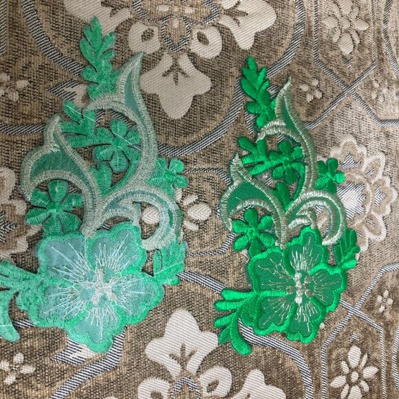 Kids Embroidery Patches Iron On Patch Craft Clothes Accessory Flower 1 Pair Set - Picture 7 of 9